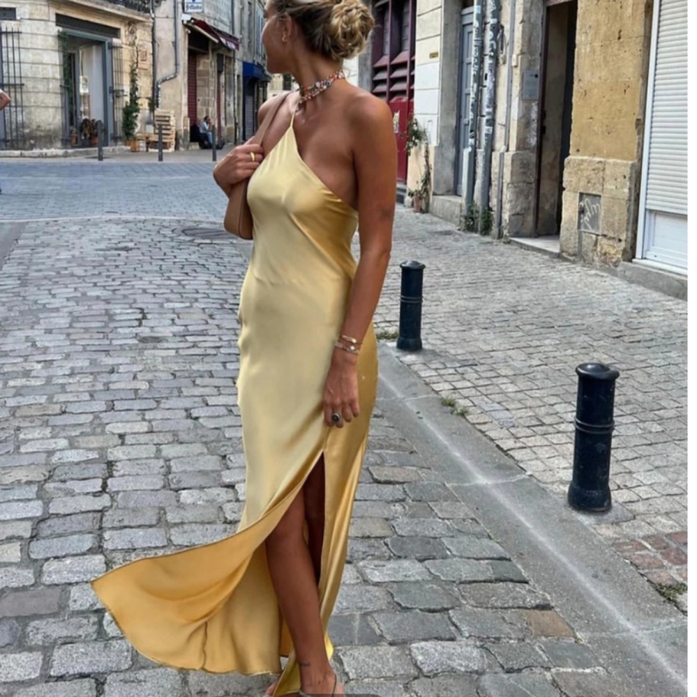NWT Commense Moonlight Dress